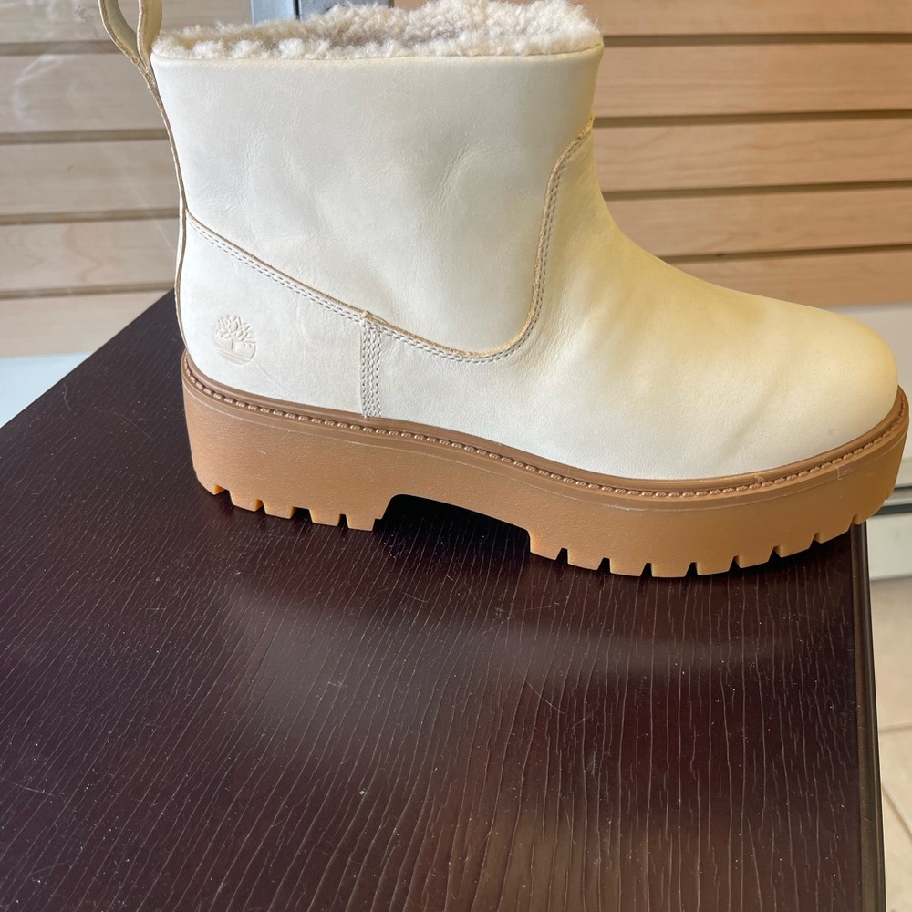 Timberland Cream Winter Boots